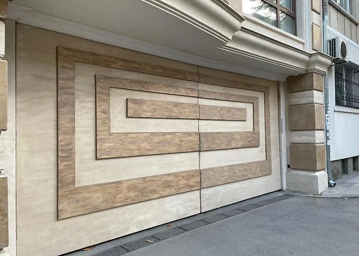 Borghese Grand Caravel דירה