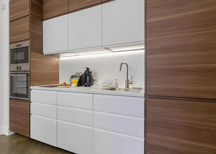 Borghese Grand Caravel Apartment